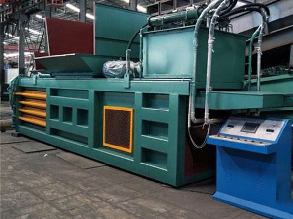 半自動廢紙打包機(jī)